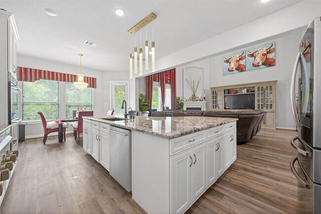 Building Photo - 13236 Tracewood Hills Ln