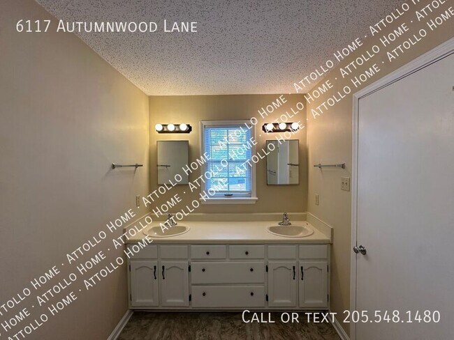 Building Photo - 6117 Autumnwood Ln