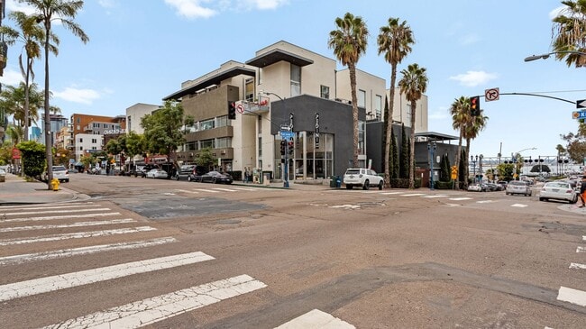 Building Photo - Beautiful 2Br/2Ba Townhome In Little Italy With Views Of The Bay! 3D Tour Link in Description Below!