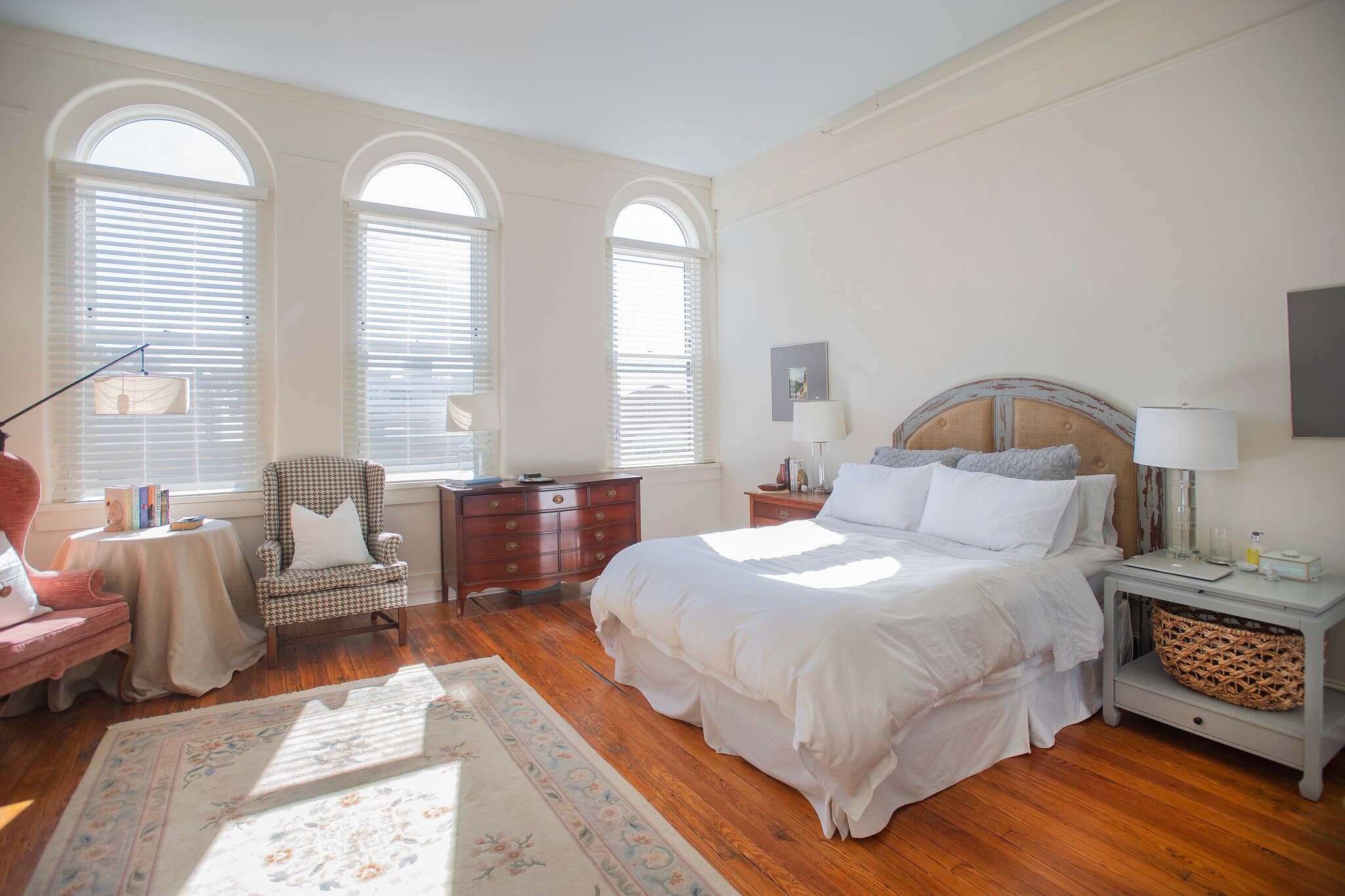 Primary Bedroom - 160 E Main St