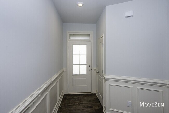 Building Photo - 524 Brunello Dr