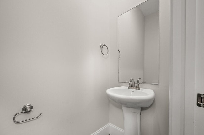 Building Photo - 3525 Darrell Dr