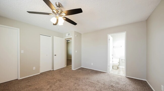 Building Photo - 4343 N 106th Ave