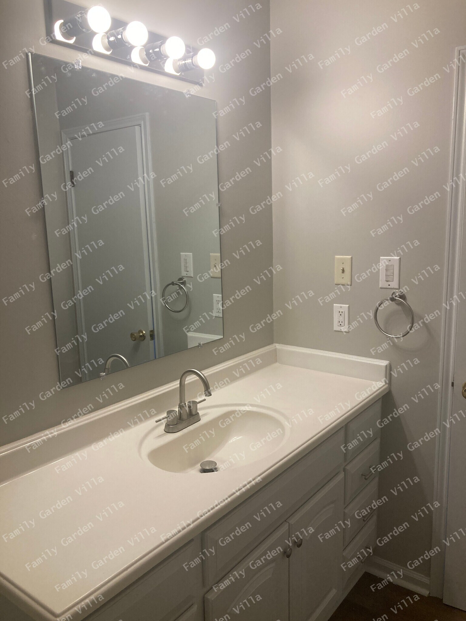 Building Photo - 2119 Highway 3185