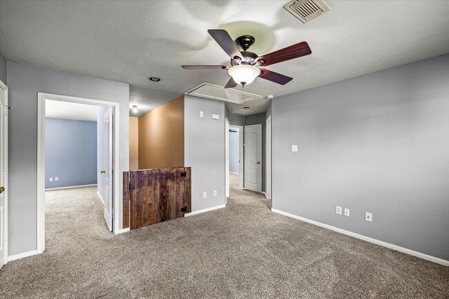 Building Photo - 158 Bristol Bend Ln