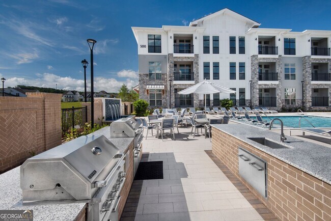 Building Photo - 525 Sawnee Vlg Blvd