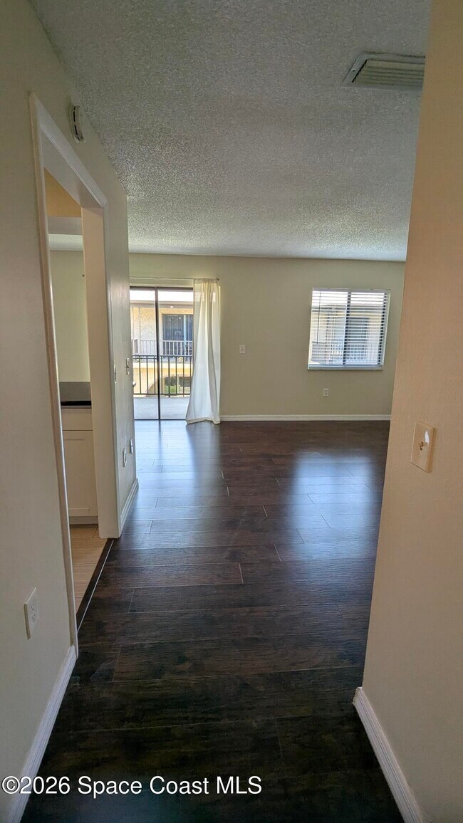 Building Photo - 205 San Paulo Cir