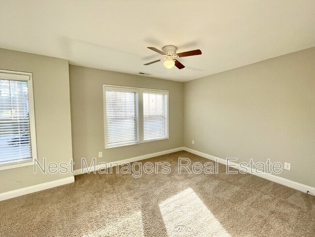 Building Photo - 211 Executive Dr