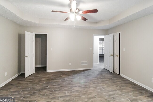 Building Photo - 145 Cardell Farms Rd