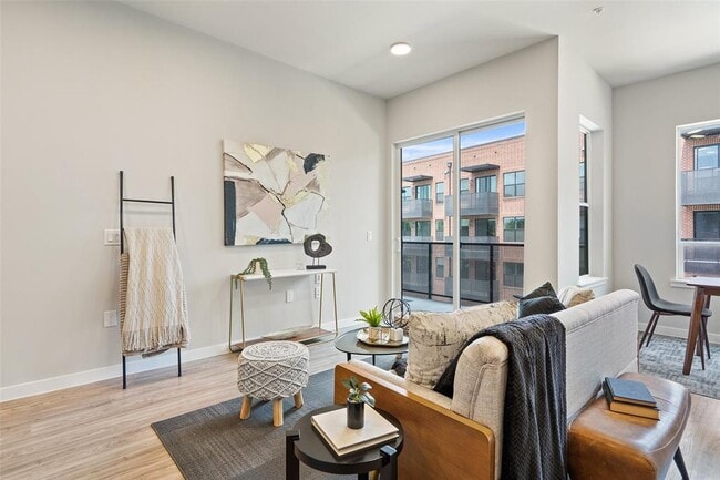 Building Photo - 4510 Terry-O Ln