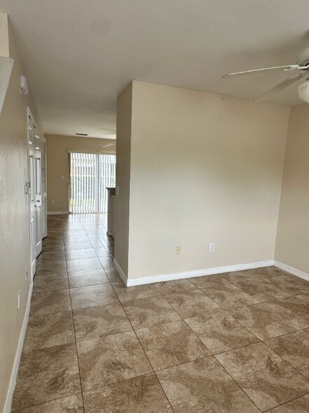 Building Photo - 312 Cervantes Dr