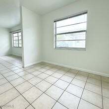 Building Photo - 2105 Canal St