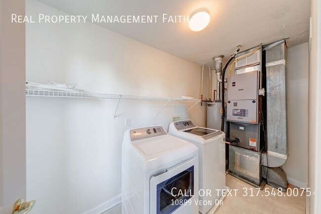 Building Photo - 10899 Veon Dr
