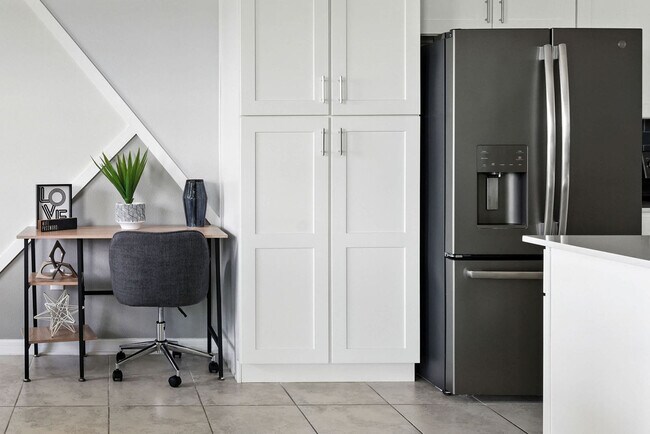 Building Photo - 3161 Paradox Cir