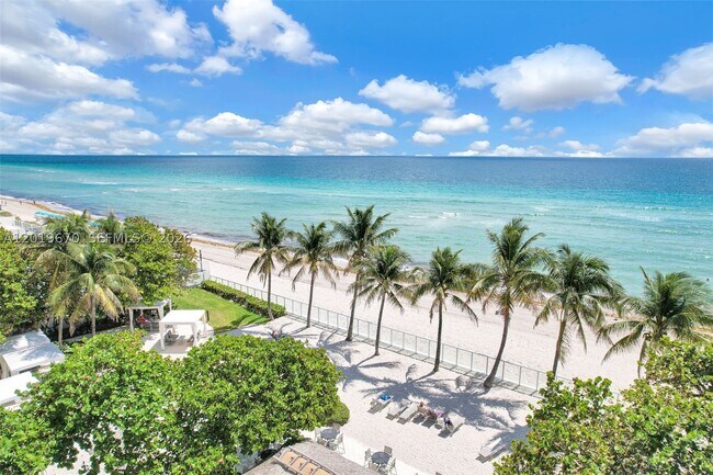 Building Photo - 3001 S Ocean Dr