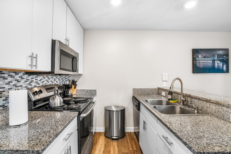 Building Photo - 202 N Fremont Ave