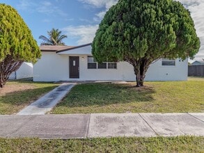 Building Photo - 27913 SW 131 AVE