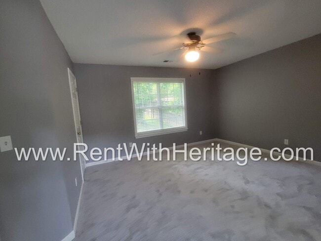 Building Photo - GORGEOUS HOME IN POPULAR HIGHLANDS AT CREEKSIDE GOLF / SWIM / TENNIS COMMUNITY