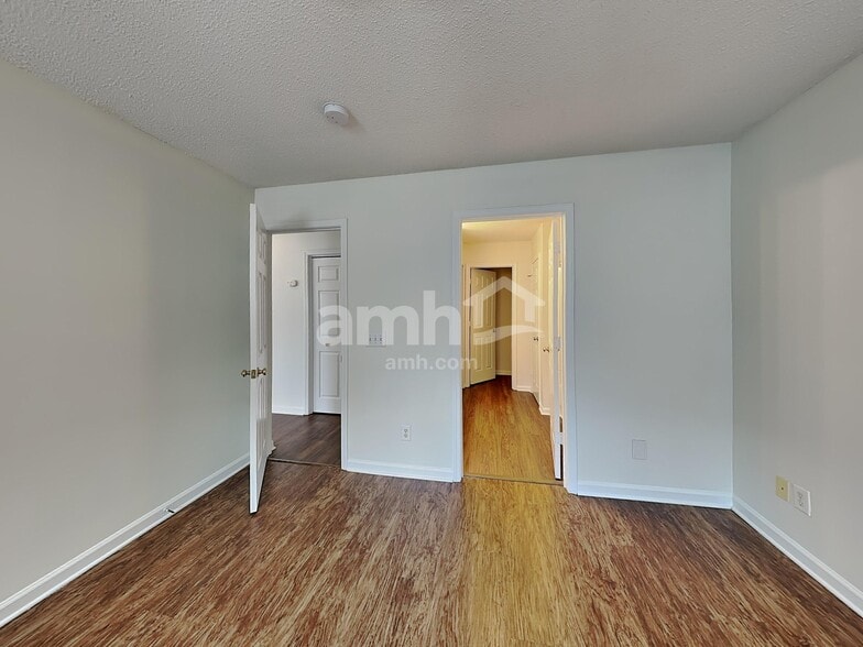 Building Photo - 759 Bradberry Ln