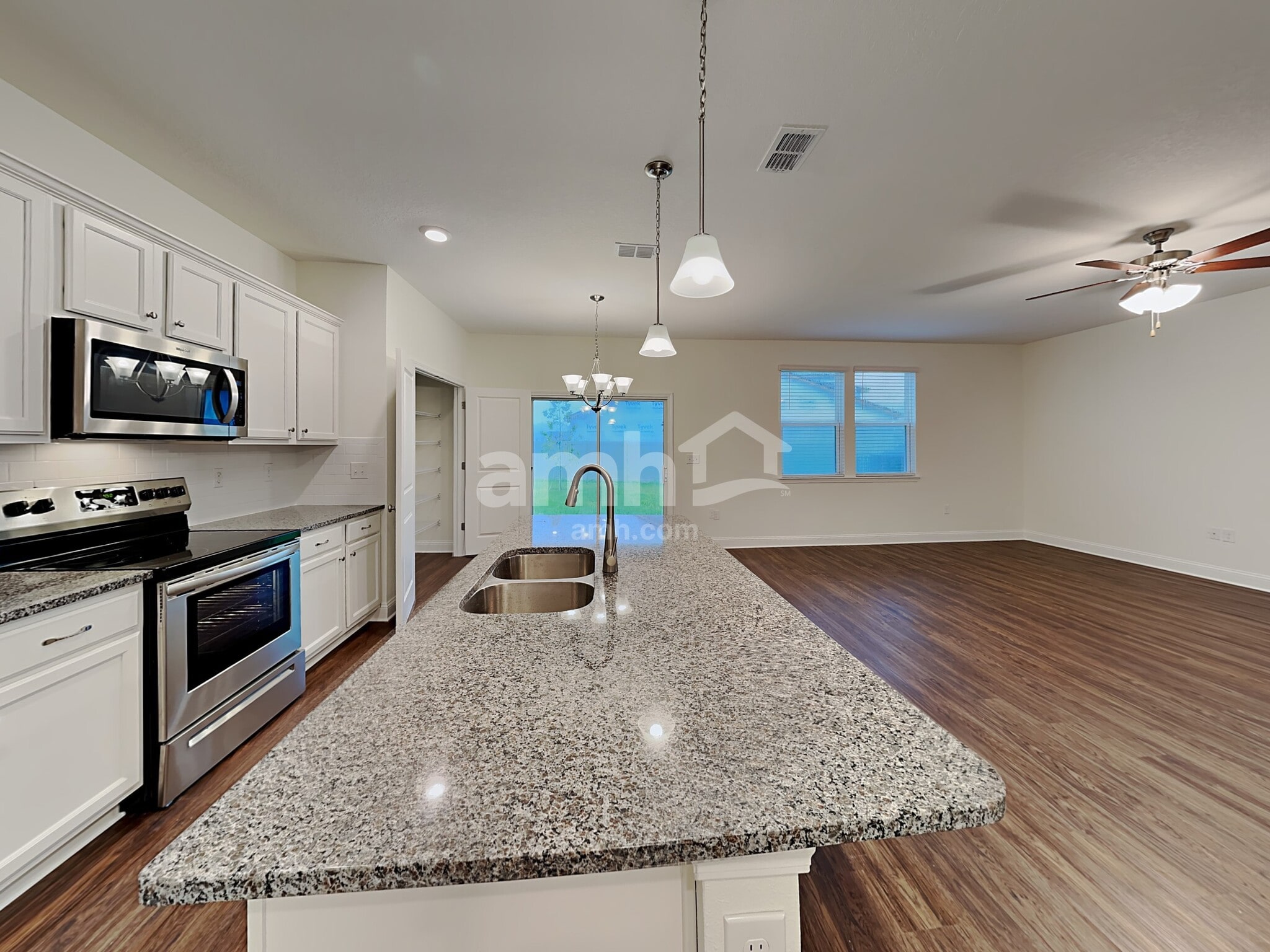 Building Photo - 145 Fornells Way