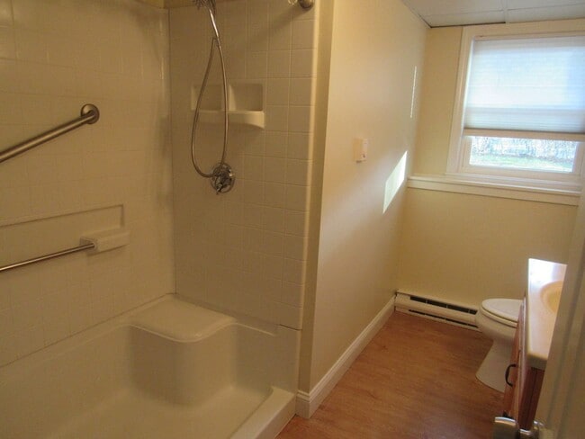 Building Photo - Salem single-family home for rent