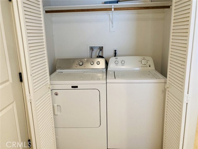 Building Photo - 341 CA-173