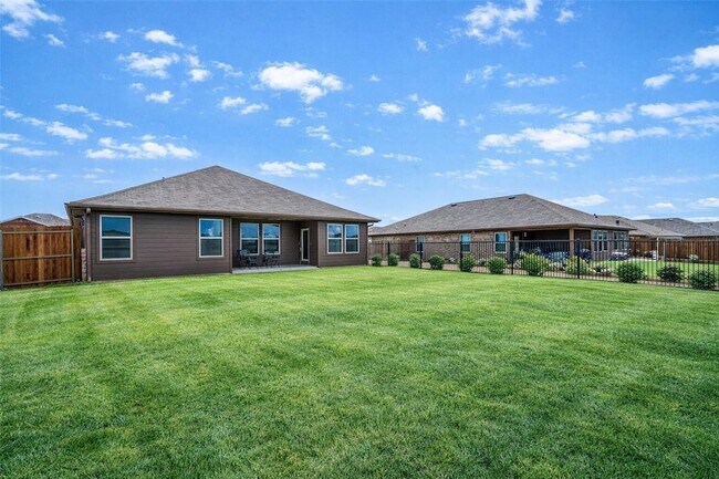 Building Photo - 1125 Silver Maple Ln