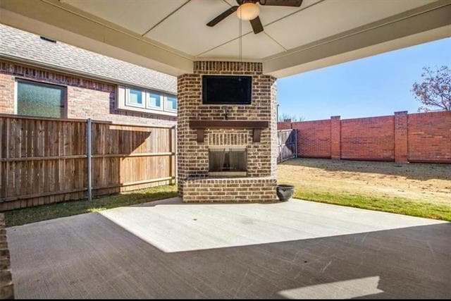 Building Photo - 2035 Grassland Dr