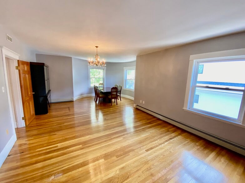 Living/Dining Room Combo - 208 Rawson Rd