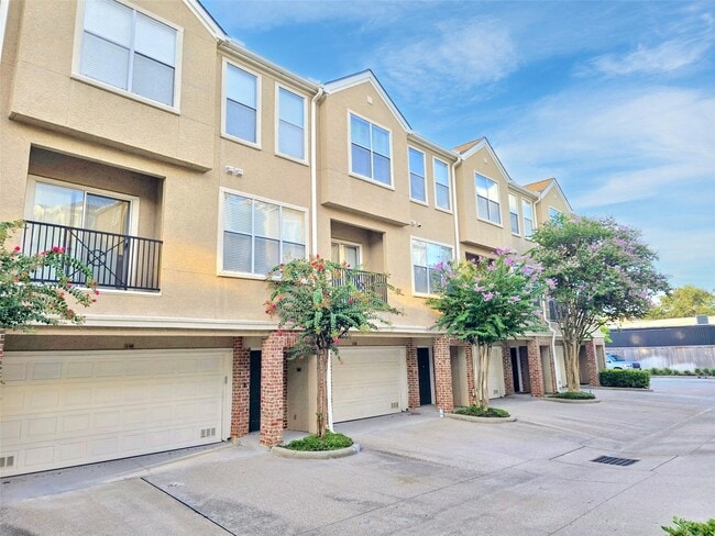 Building Photo - 12707 Boheme Dr