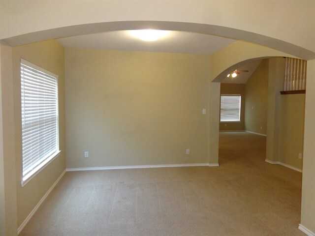 Building Photo - 5717 Eagle Mountain Dr