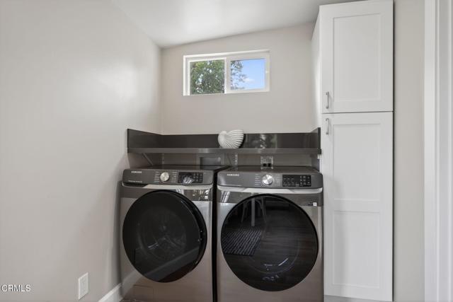 Building Photo - 201 S Olive St