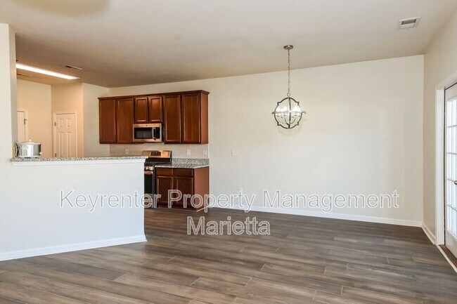 Building Photo - 338 NibleWill Pl