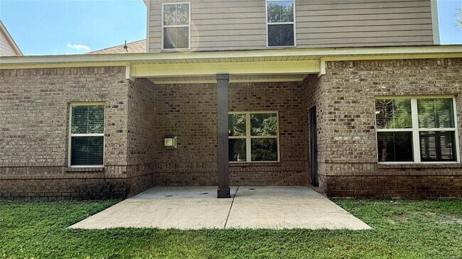 Building Photo - 230 Melison Dr