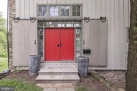 Building Photo - 6054 Honey Hollow Rd