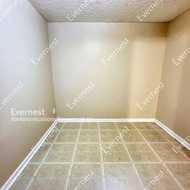 Building Photo - 425 Brunswick Cir