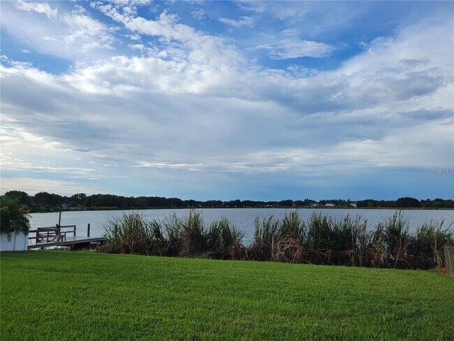 Building Photo - 7215 Colonial Lake Dr