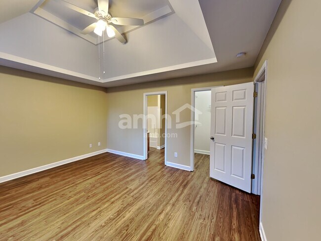 Building Photo - 7005 Count Fleet Ct