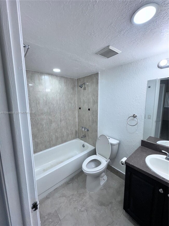 Building Photo - 6225 SW 131st Ct