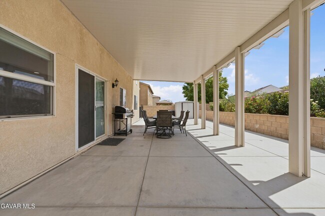 Building Photo - 1638 Miki Way
