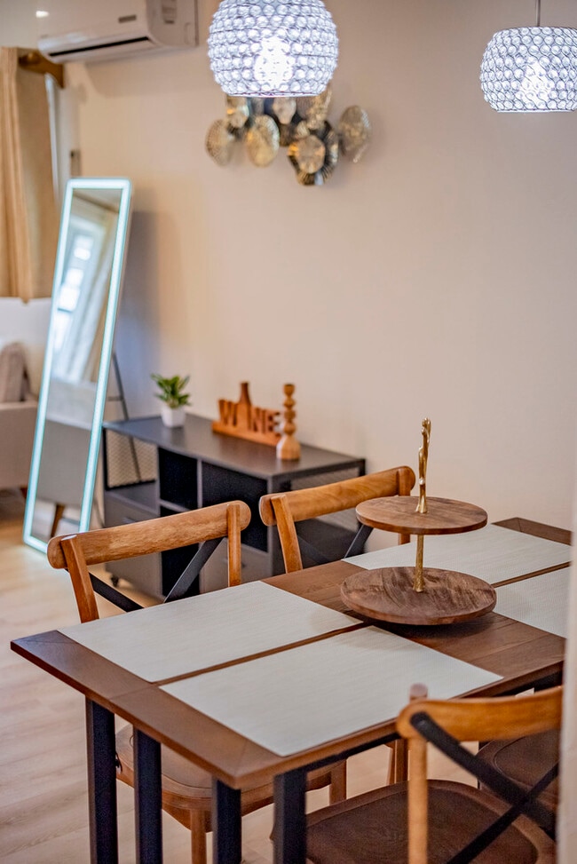 Building Photo - Furnished 3BR Glendora Home | Quiet Retreat + Parking