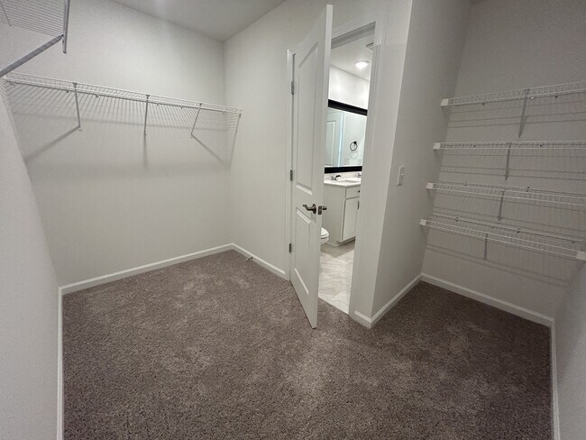 Building Photo - 3854 Cobbler Ct