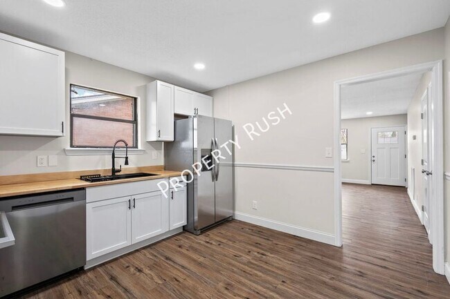 Building Photo - 3334 Gundy Dr