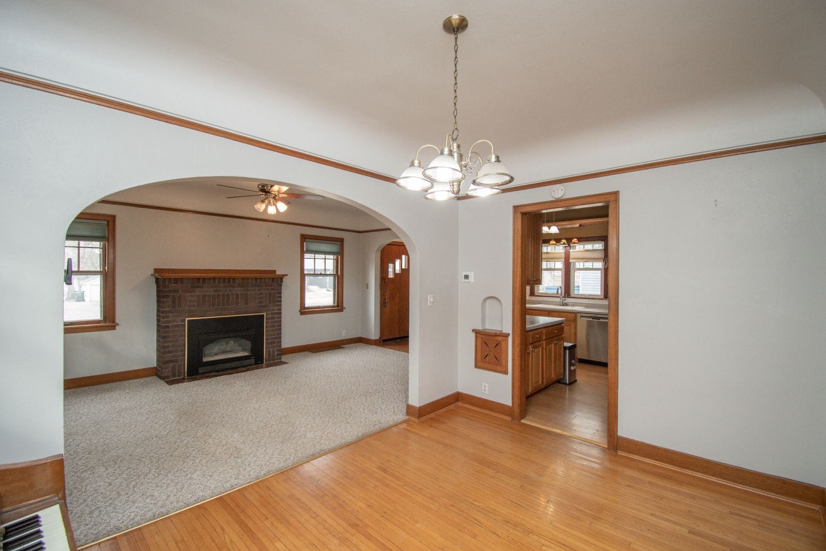 Building Photo - 2116 S Euclid Ave