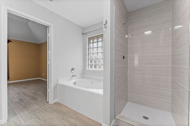 Building Photo - 21322 Hannover Pines Dr