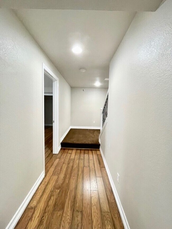 Building Photo - Stunning 4 Bed/4 Bath Home in Banning Lewis Ranch