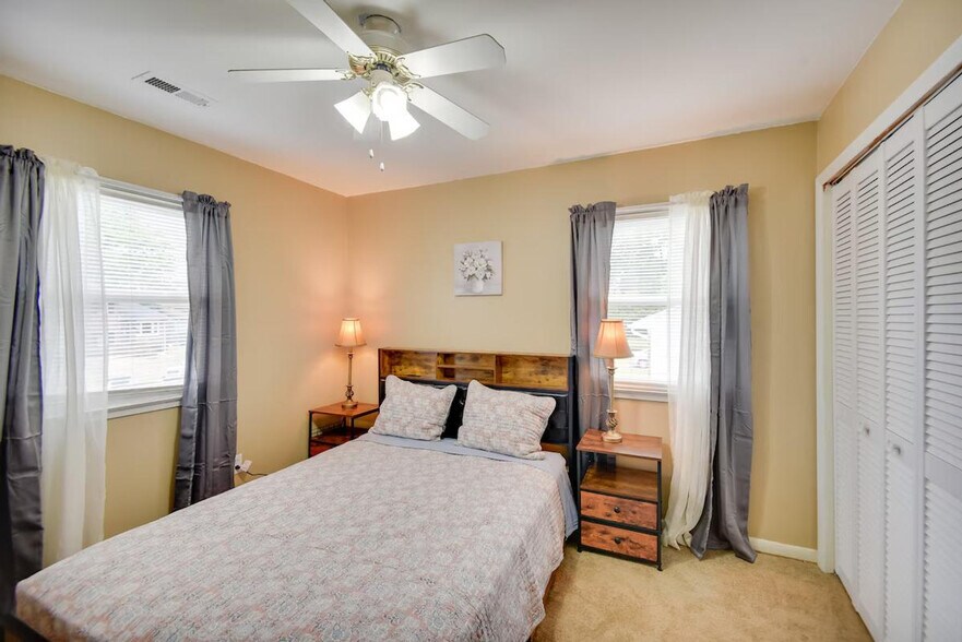 Building Photo - 112 Ethel Dr