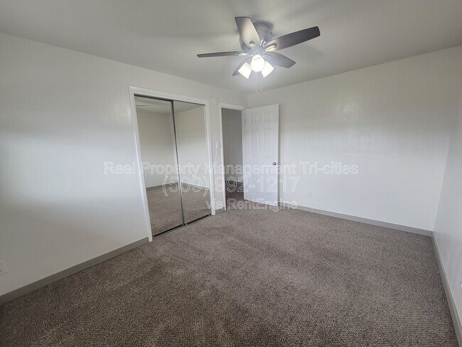 Building Photo - 1817 Cartmell St