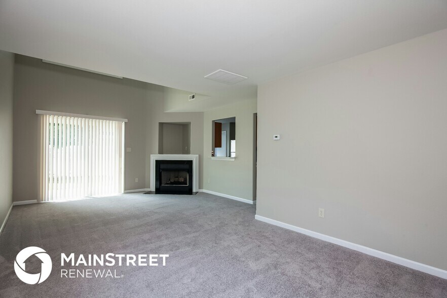 Building Photo - 8618 Sawleaf Ct