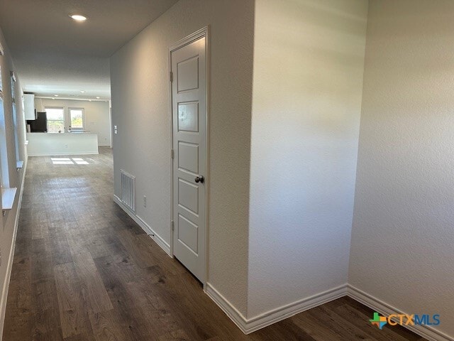 Building Photo - 914 Bluegrass Pt